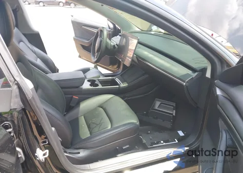 2022 Tesla Model 3 from USA, damaged, VIN 5YJ3E1EB3NF106675